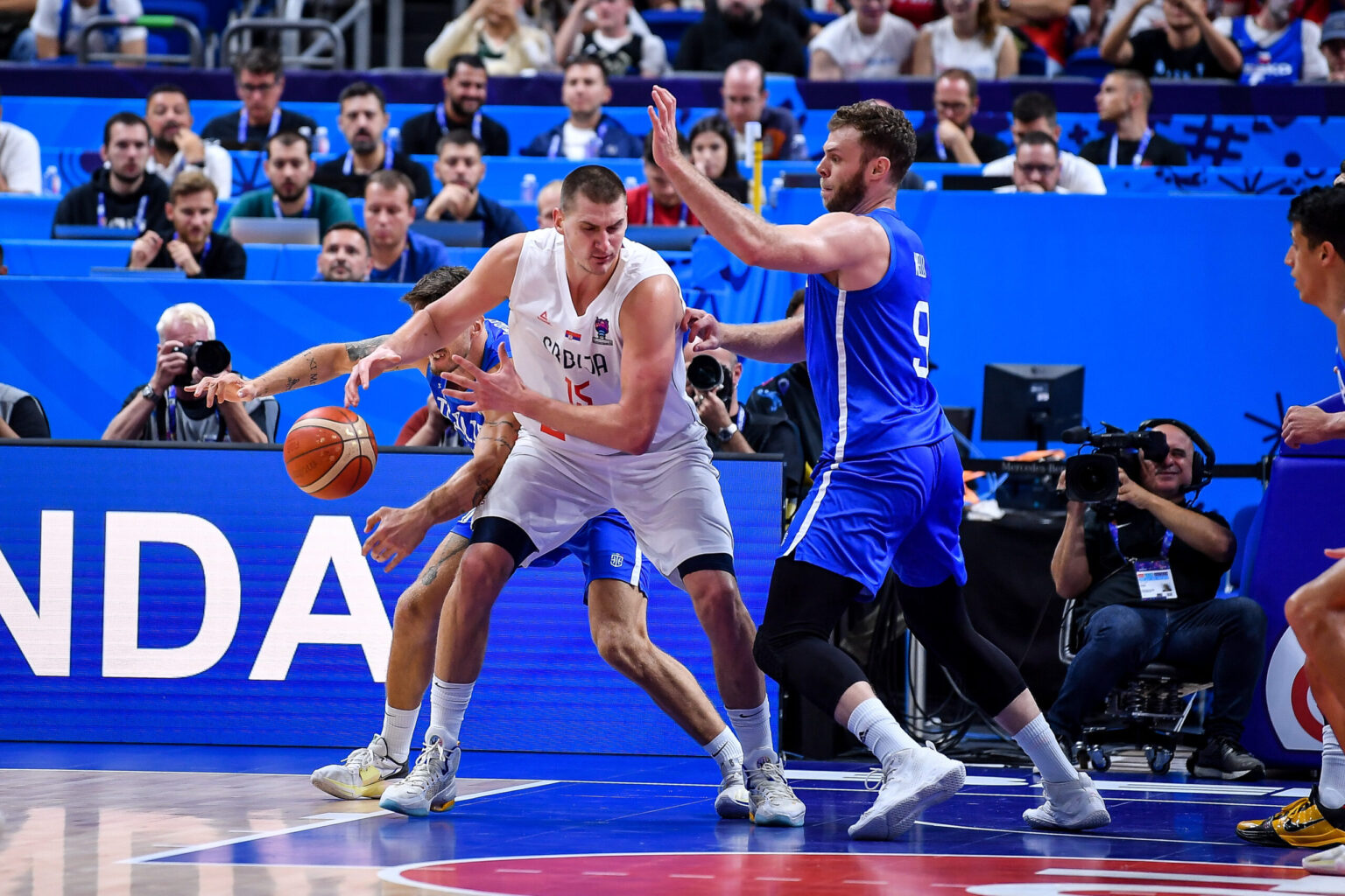 Serbia, Nikola Jokic guida i 18 convocati per la finestra FIBA: il 31 agosto la sfida con l’Italia