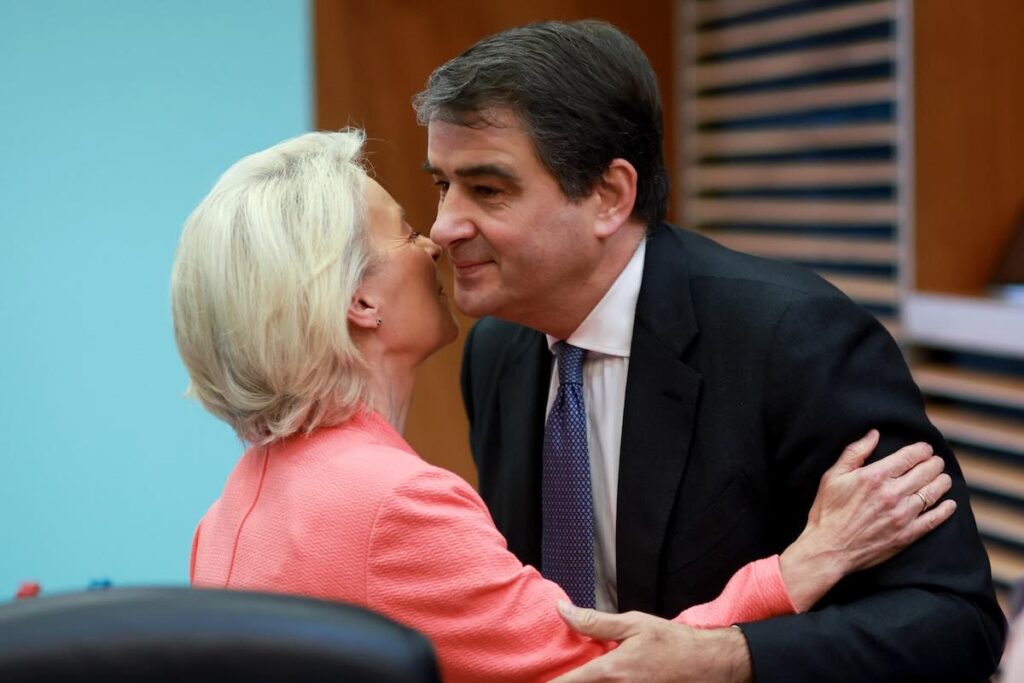 Fitto Von der Leyen