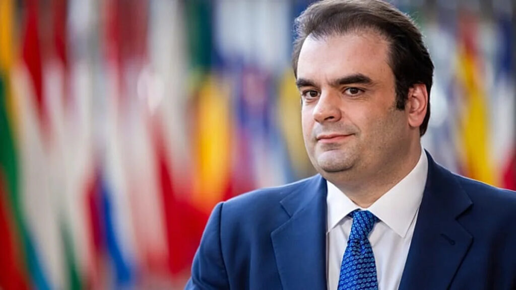 Grecia chiede all'UE di estendere la clausola di fuga per l'energia, investimenti da un miliardo