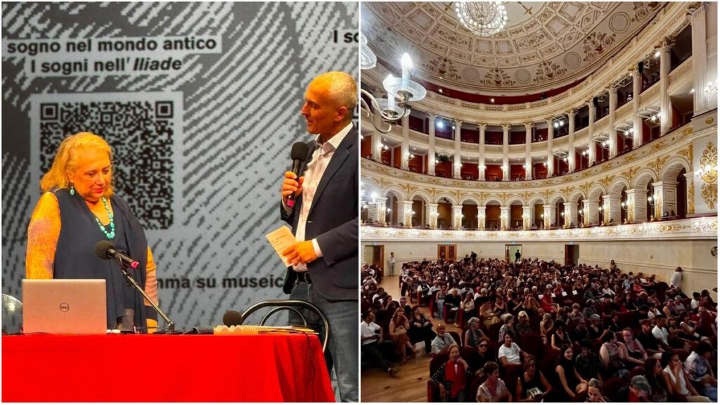 Standing ovation e lunga fila fuori dal teatro Galli per la prof Marinella De Luca e il mondo dell’antica grecia