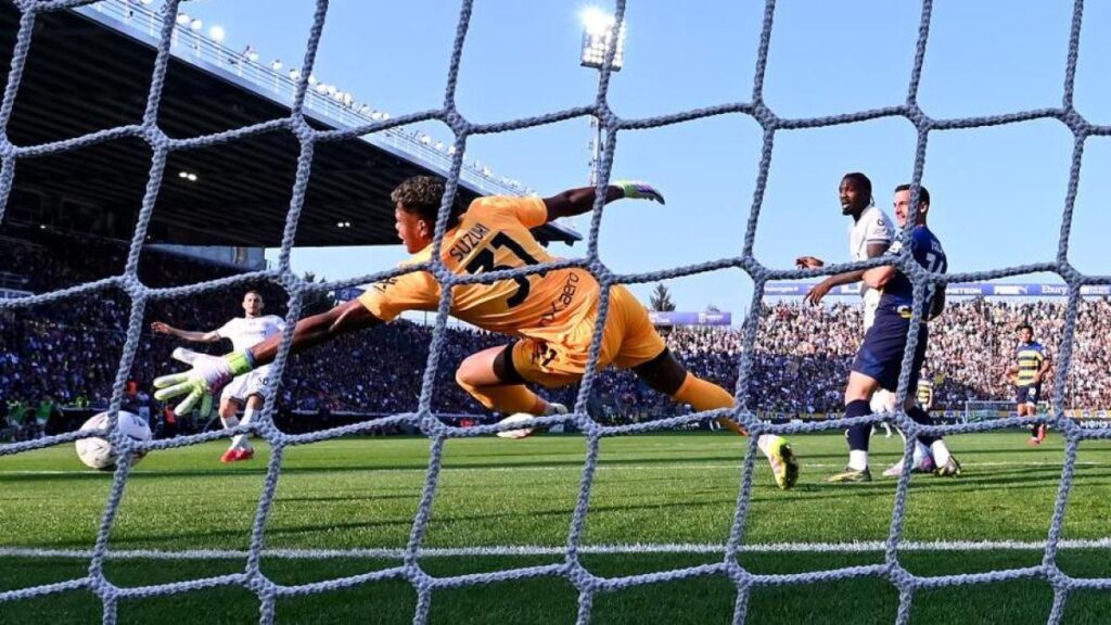 Rottura Psg-Suzuki: irrompe l’Aston Villa sul portiere che vuole la Juventus Rottura Psg-Suzuki: irrompe l'Aston Villa sul portiere che vuole la Juventus