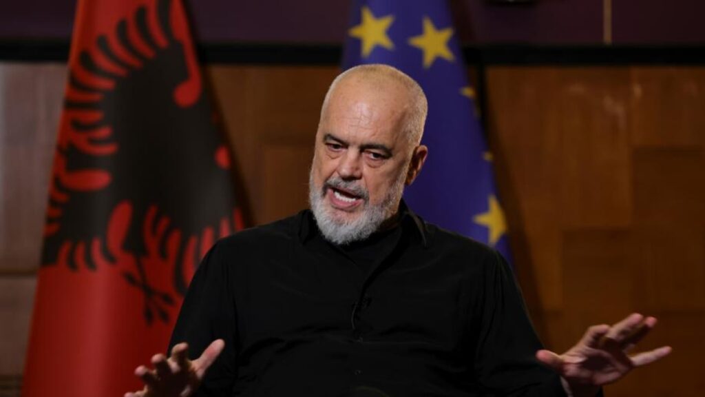 Edi Rama si difende pensando alla Ue: «L’Albania ha standard europei» Edi Rama si difende pensando alla Ue: «L’Albania ha standard europei»