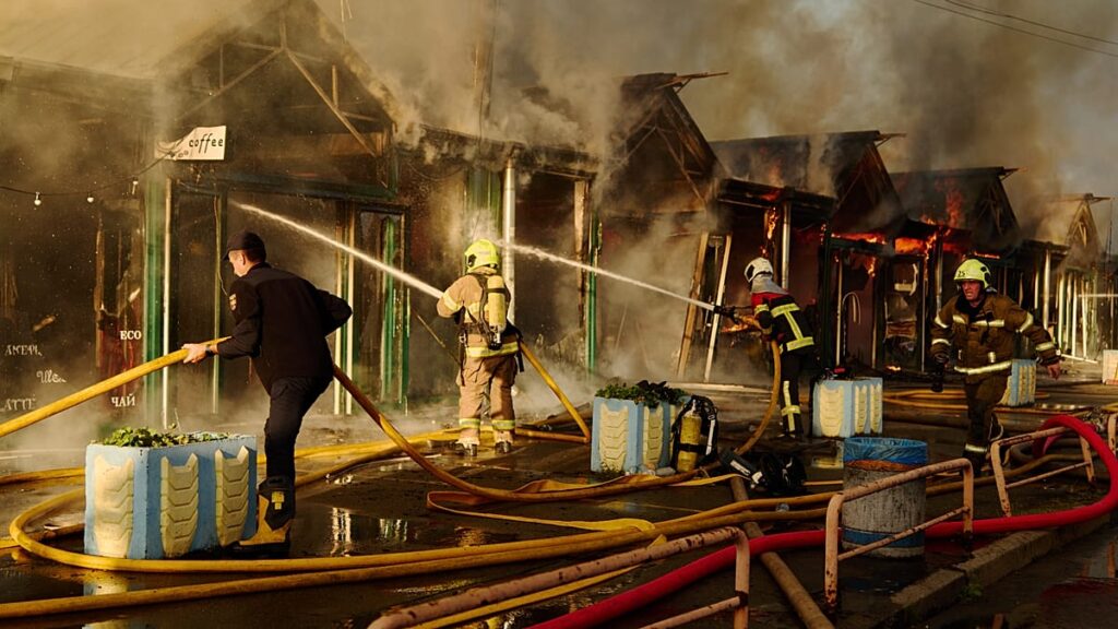 Russia-Ucraina, escalation dal cielo: pioggia di droni e 12 morti Russia-Ucraina, escalation dal cielo: pioggia di droni e 12 morti