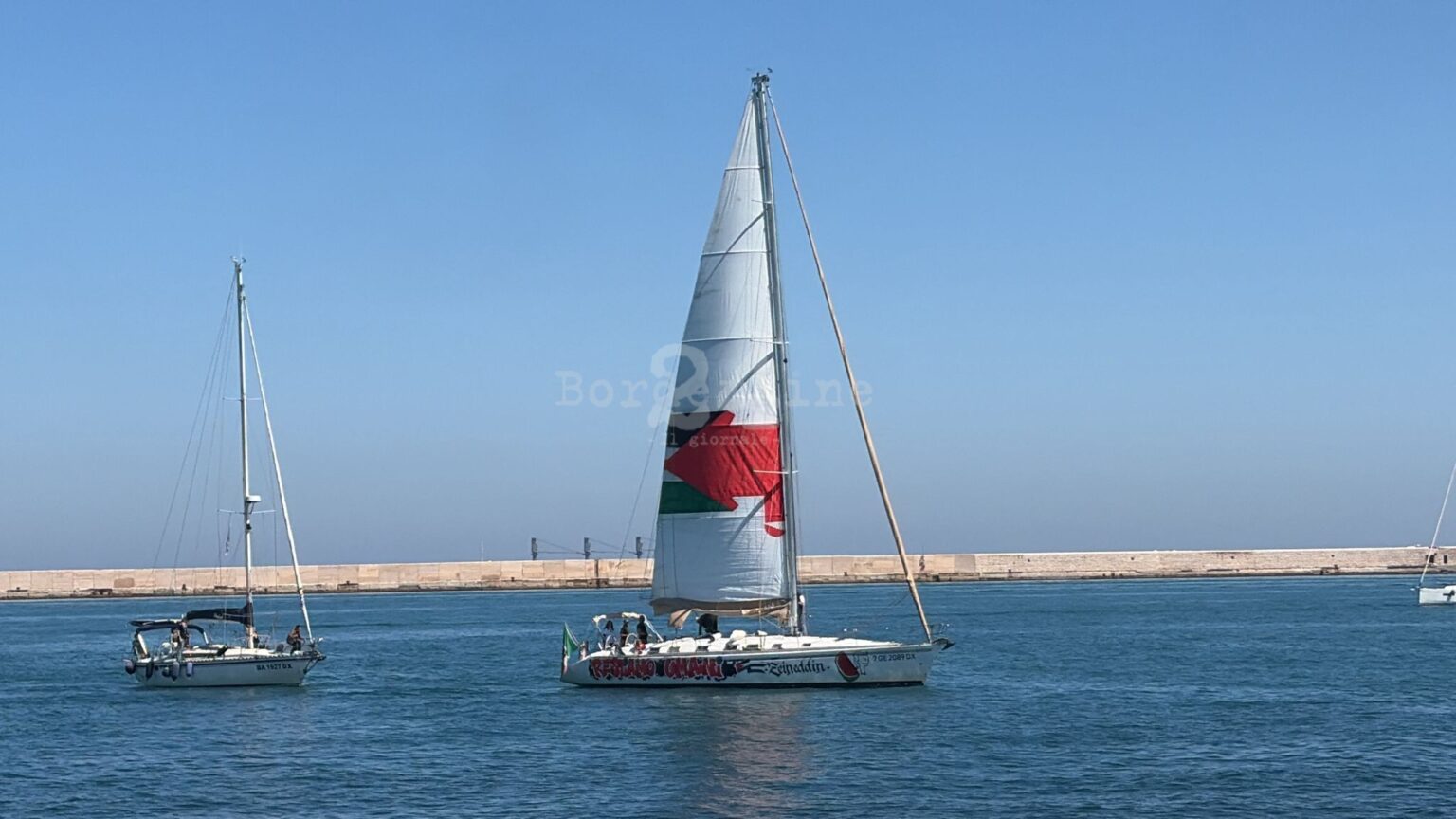 Da Brindisi verso Sazan: tre barche della Flotilla salpano per l’Albania Da Brindisi verso Sazan: tre barche della Flotilla salpano per l'Albania