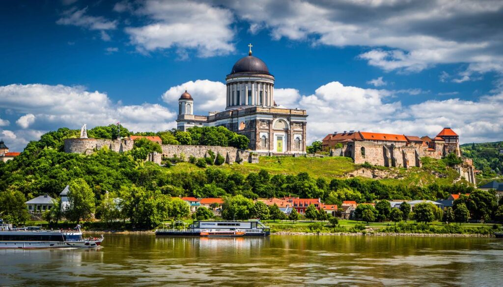 Ungheria, 3 mete da vedere partendo da Budapest con la promo Wizz Air Ungheria, 3 mete da vedere partendo da Budapest con la promo Wizz Air