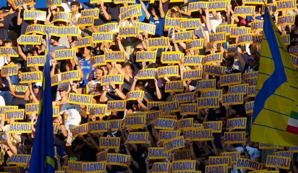 Verona che vergogna! Debutto con sconfitta nel ricordo di Bagnoli. L'Ascoli fa 2-1