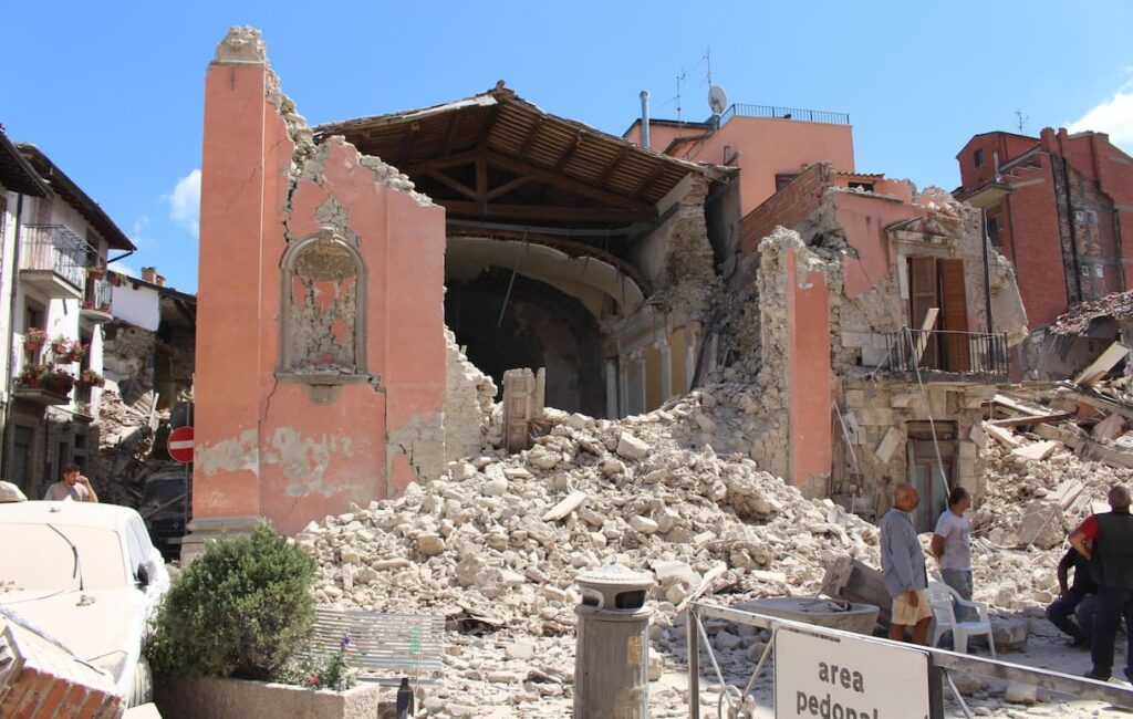 Terremoto Centro Italia, 10 anni fa il sisma. Meloni ad Amatrice per la commemorazione Terremoto Centro Italia, 10 anni fa il sisma. Meloni ad Amatrice per la commemorazione