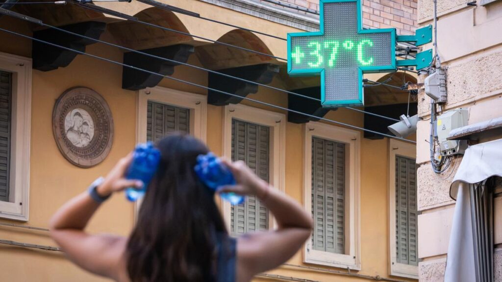 Nuova fiammata africana: quando torna il caldo in Emilia-Romagna. Randi: “Quadro estivo tra i 34 e i 37 gradi” Nuova fiammata africana: quando torna il caldo in Emilia-Romagna. Randi: "Quadro estivo tra i 34 e i 37 gradi"