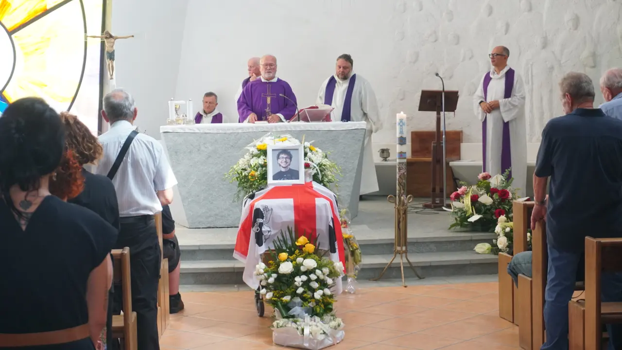 FUNERALI LEONARDO