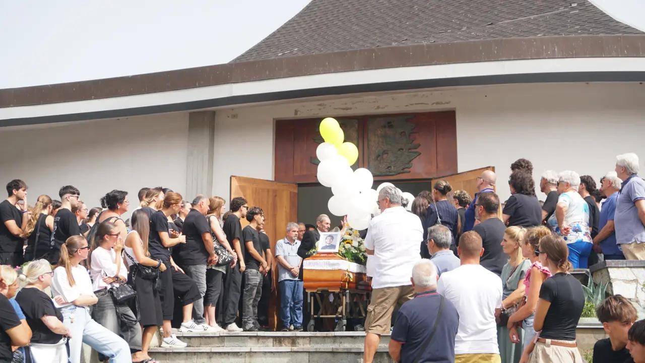 FUNERALI LEONARDO