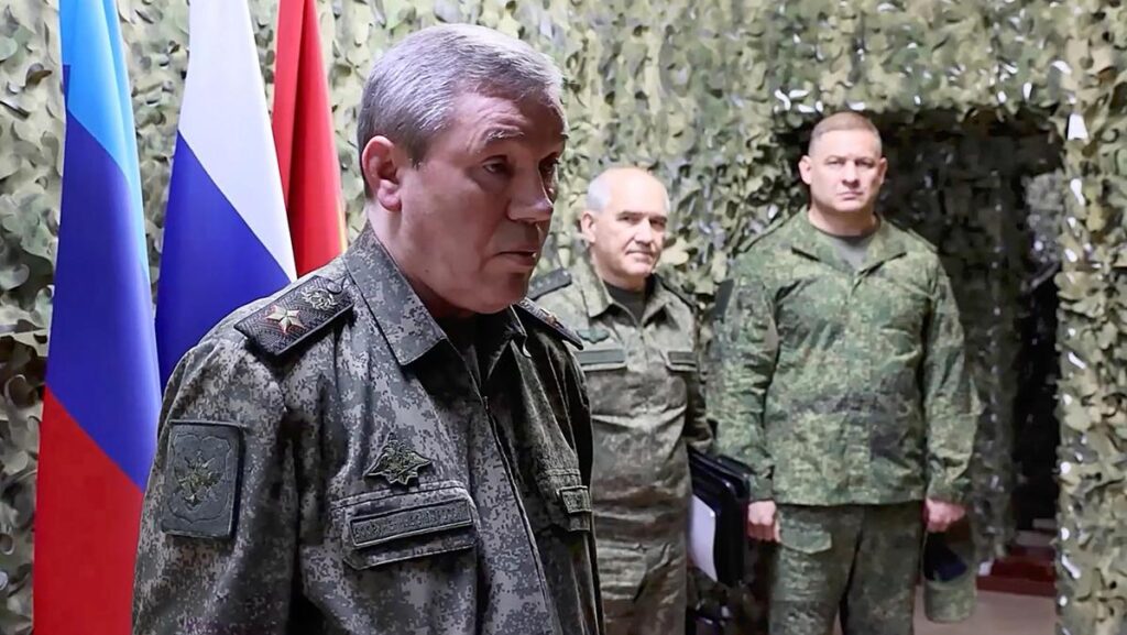 La Russia minaccia Londra: “Rappresaglie su basi britanniche se Kiev attacca con le vostre armi”