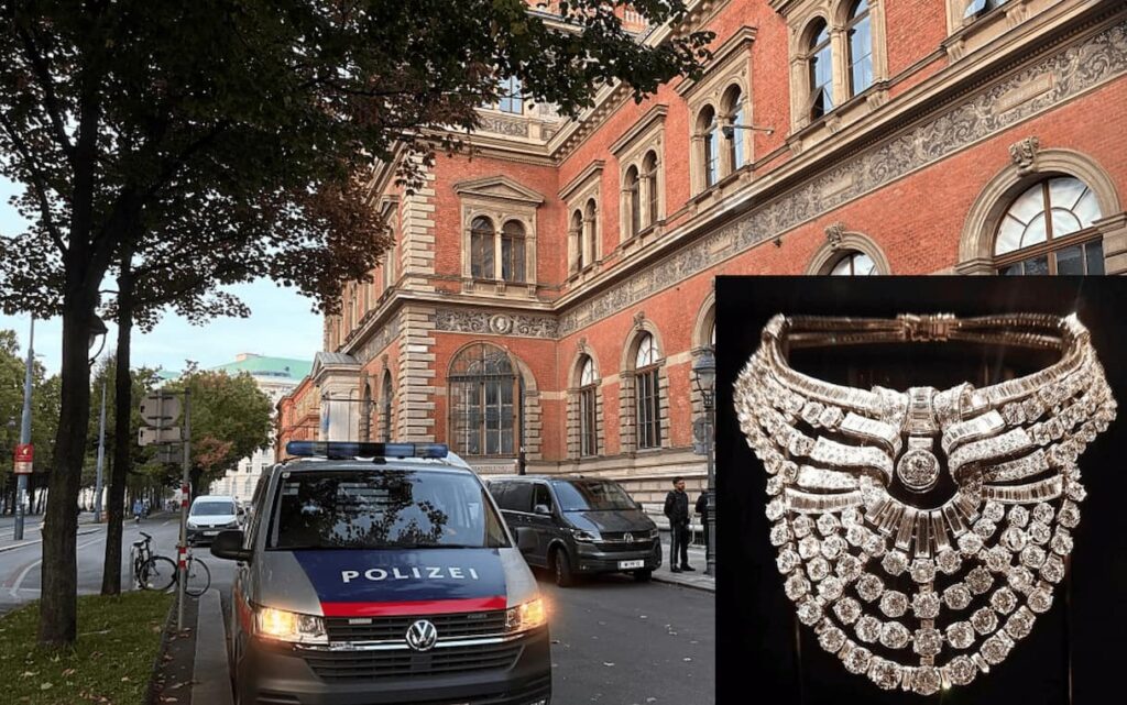 Vienna, furto al museo: rubato il collier della regina d’Egitto. È caccia ai ladri Vienna, furto al museo: rubato il collier della regina d'Egitto. È caccia ai ladri