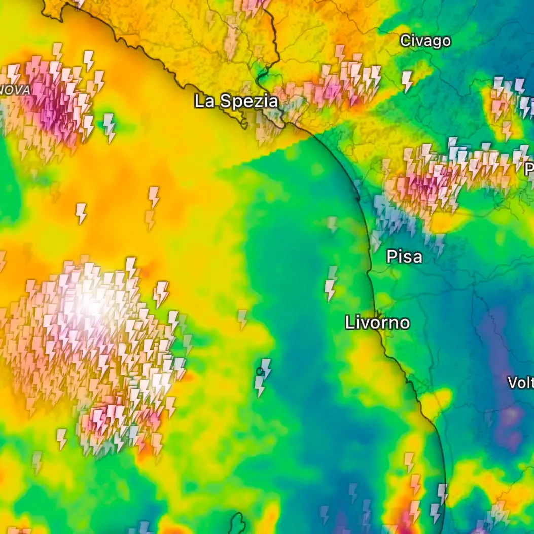 Il fronte temporalesco che ha attraversato la Toscana nella notte