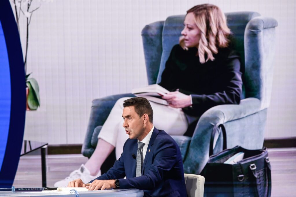 roberto vannacci giorgia meloni russia sondaggi