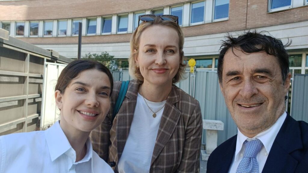 Karina non sarà estradata a Minsk. I giudici di Milano si oppongono alla Bielorussia: “Ora cancellate il mandato Interpol”