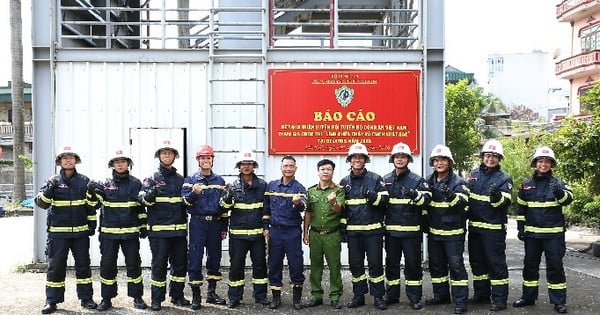 Preparate la squadra a partecipare alla competizione “Vigile del fuoco e soccorritore eccezionale” in Bielorussia. Vietnam.vn - Nền tảng quảng bá Việt Nam