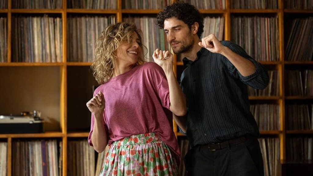 Il nuovo film di Nanni Moretti piacerà solo a un certo tipo di romantici