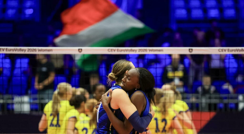 Italvolley da sogno, batte 3-1 la Svezia in rimonta e vola in semifinale agli Europei: ora una tra Polonia e Olanda Italvolley da sogno, batte 3-1 la Svezia in rimonta e vola in semifinale agli Europei: ora una tra Polonia e Olanda