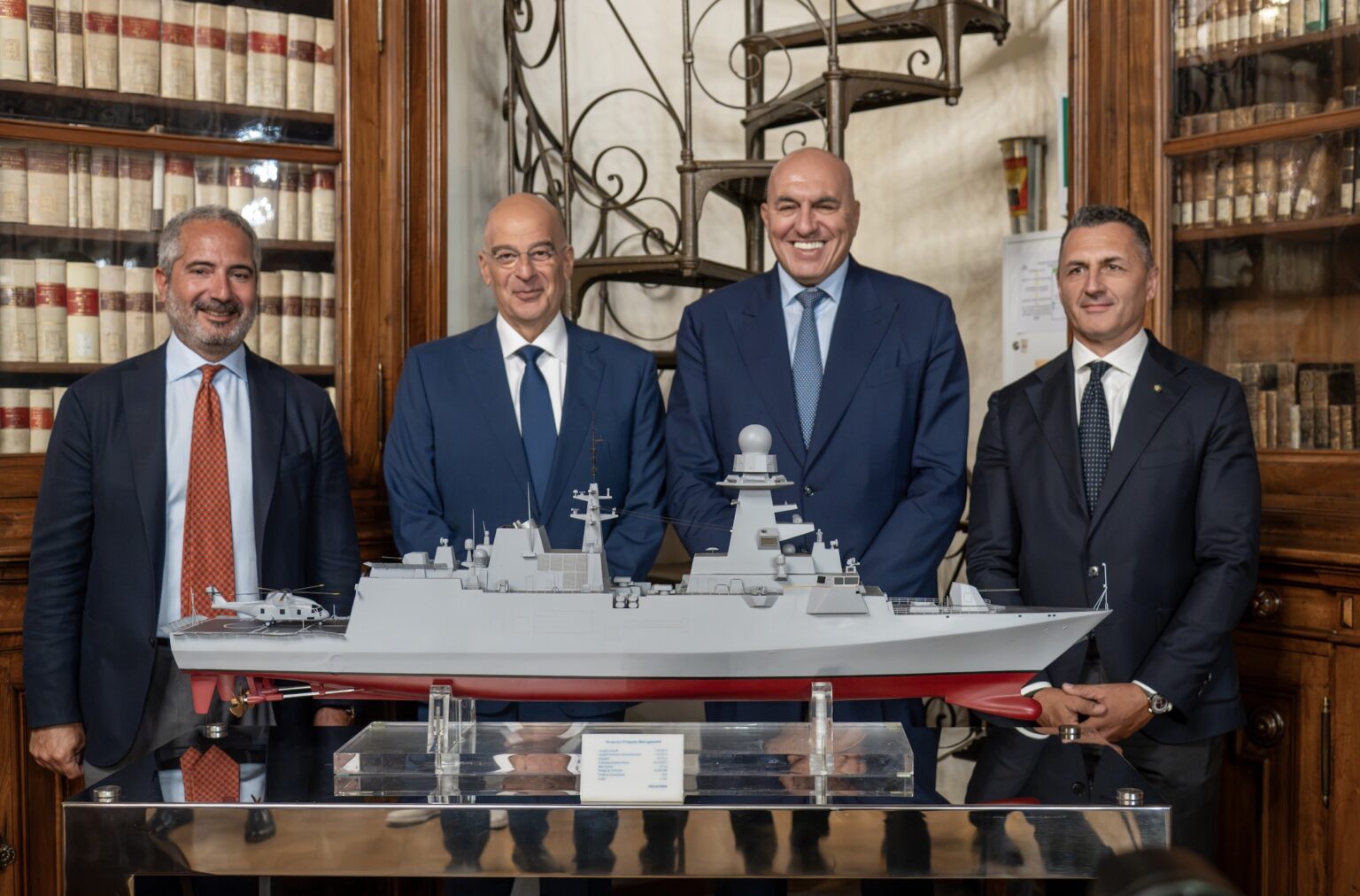 Due navi FREMM alla Grecia, firmato l'accordo