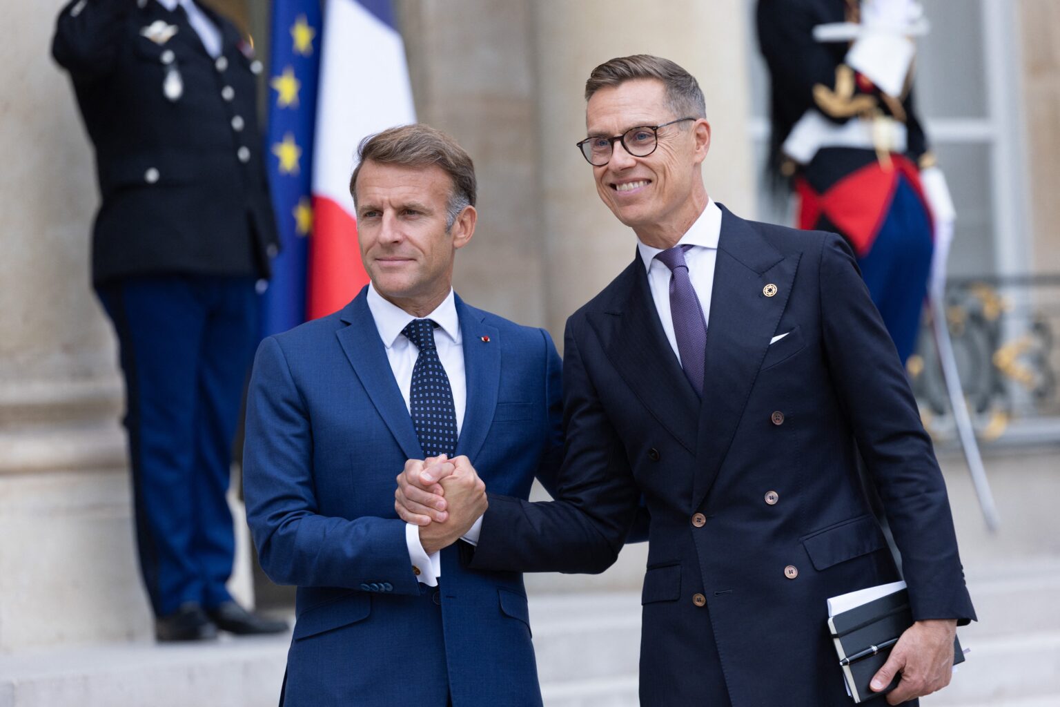 La Finlandia aderisce al deterrente nucleare francese — Il Globo La Finlandia aderisce al deterrente nucleare francese — Il Globo