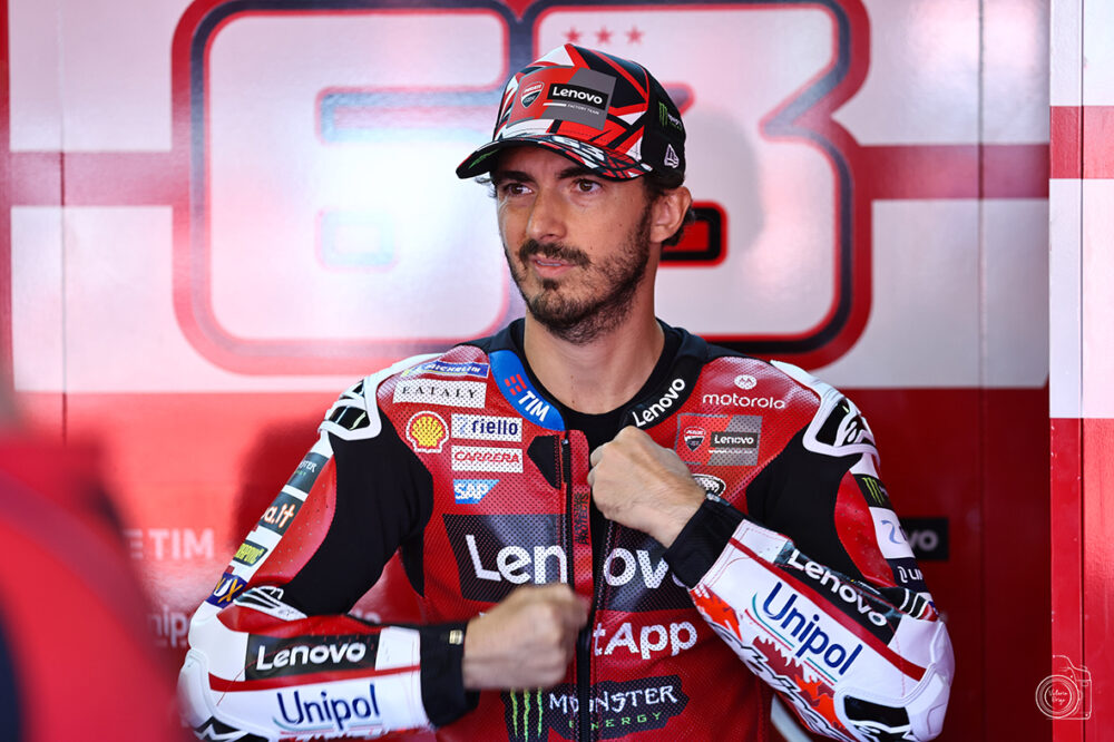 MotoGP, Francesco Bagnaia: “Il problema è sempre il grip, Acosta non mi sorprende” MotoGP, Francesco Bagnaia: "Il problema è sempre il grip, Acosta non mi sorprende"