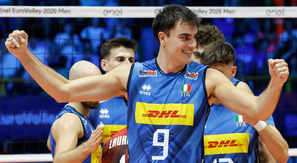EuroVolley, Italia inarrestabile: 3-0 alla Danimarca, gli azzurri di De Giorgi volano ai quarti. Ora la Finlandia EuroVolley, Italia inarrestabile: 3-0 alla Danimarca, gli azzurri di De Giorgi volano ai quarti. Ora la Finlandia