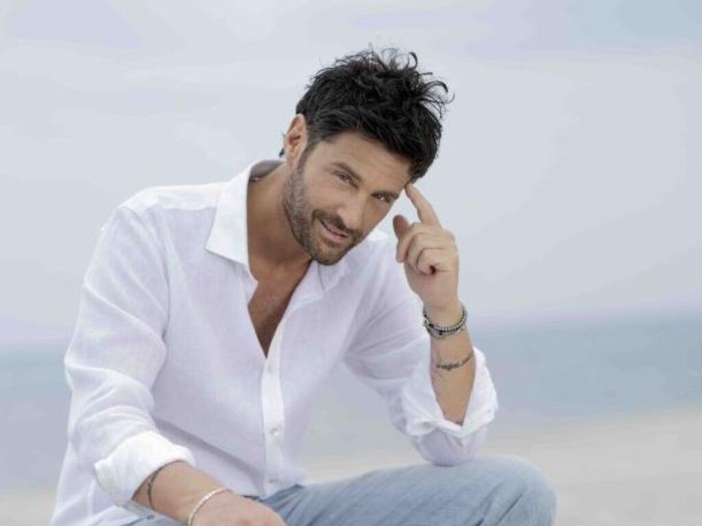Filippo Bisciglia: «Per condurre studio Maria De Filippi. La mia ex Pamela Camassa? Ha avuto coraggio a lasciarmi. Con il Grande Fratello ho perso due miliardi» Filippo Bisciglia: «Per condurre studio Maria De Filippi. La mia ex Pamela Camassa? Ha avuto coraggio a lasciarmi. Con il Grande Fratello ho perso due miliardi»