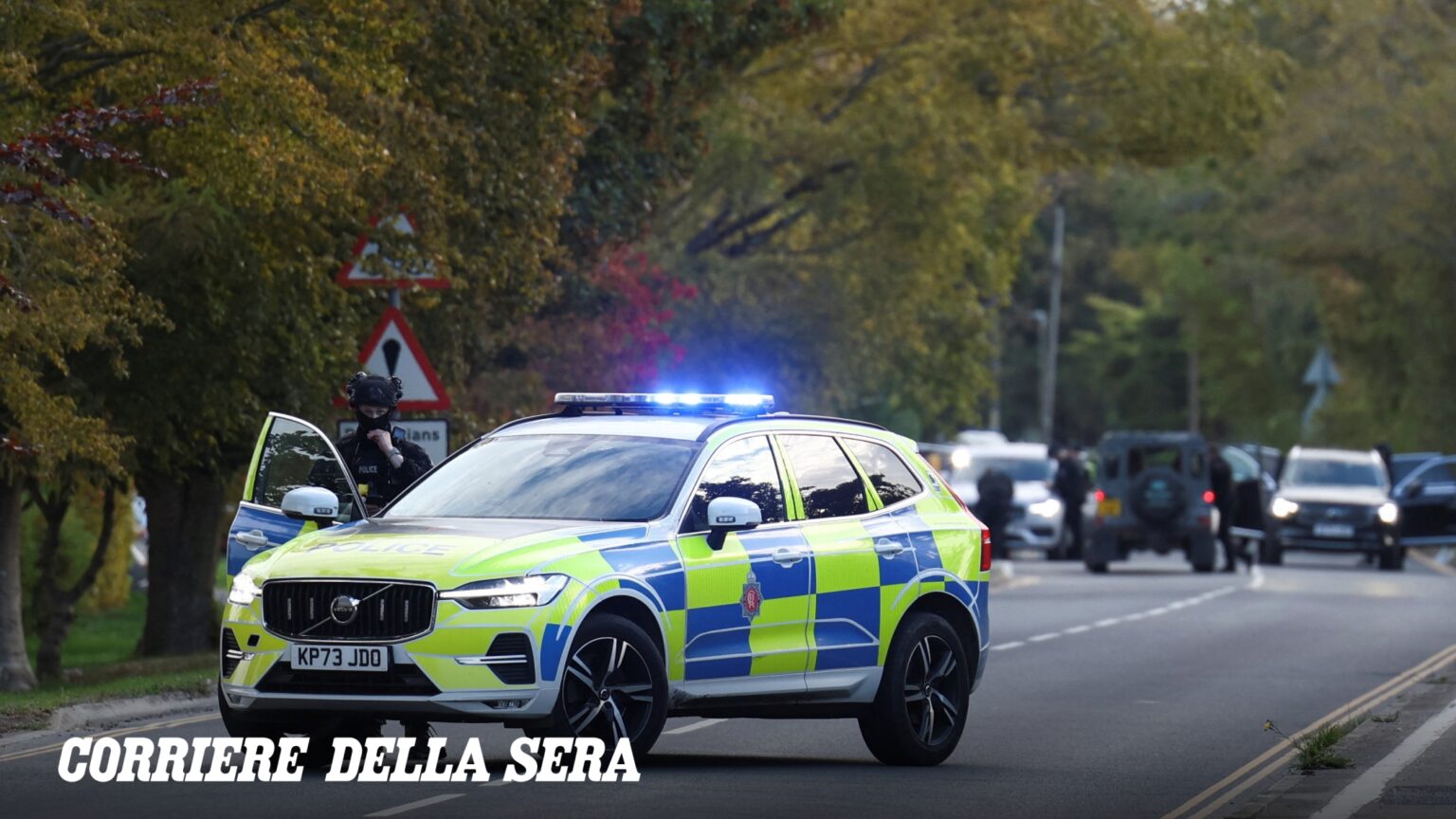 Gran Bretagna, allarme esplosivi vicino a una base della RAF usata dagli Usa: «Diversi arresti, evacuate alcune abitazioni»