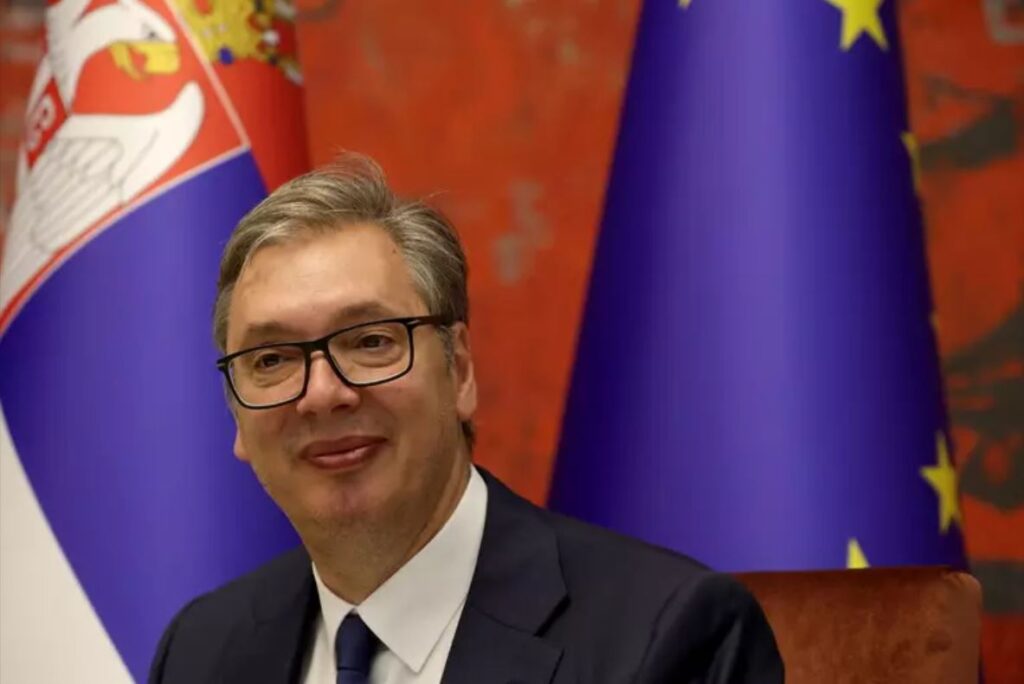 Vučić si dimette da presidente e corre per diventare premier — Il Globo Vučić si dimette da presidente e corre per diventare premier — Il Globo