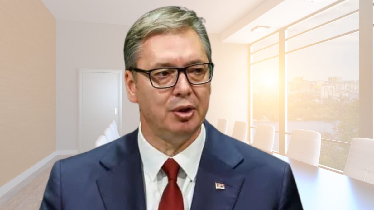Aleksandar Vučić si dimette da Presidente della Serbia e punta al ruolo di Primo Ministro Aleksandar Vučić si dimette da Presidente della Serbia e punta al ruolo di Primo Ministro