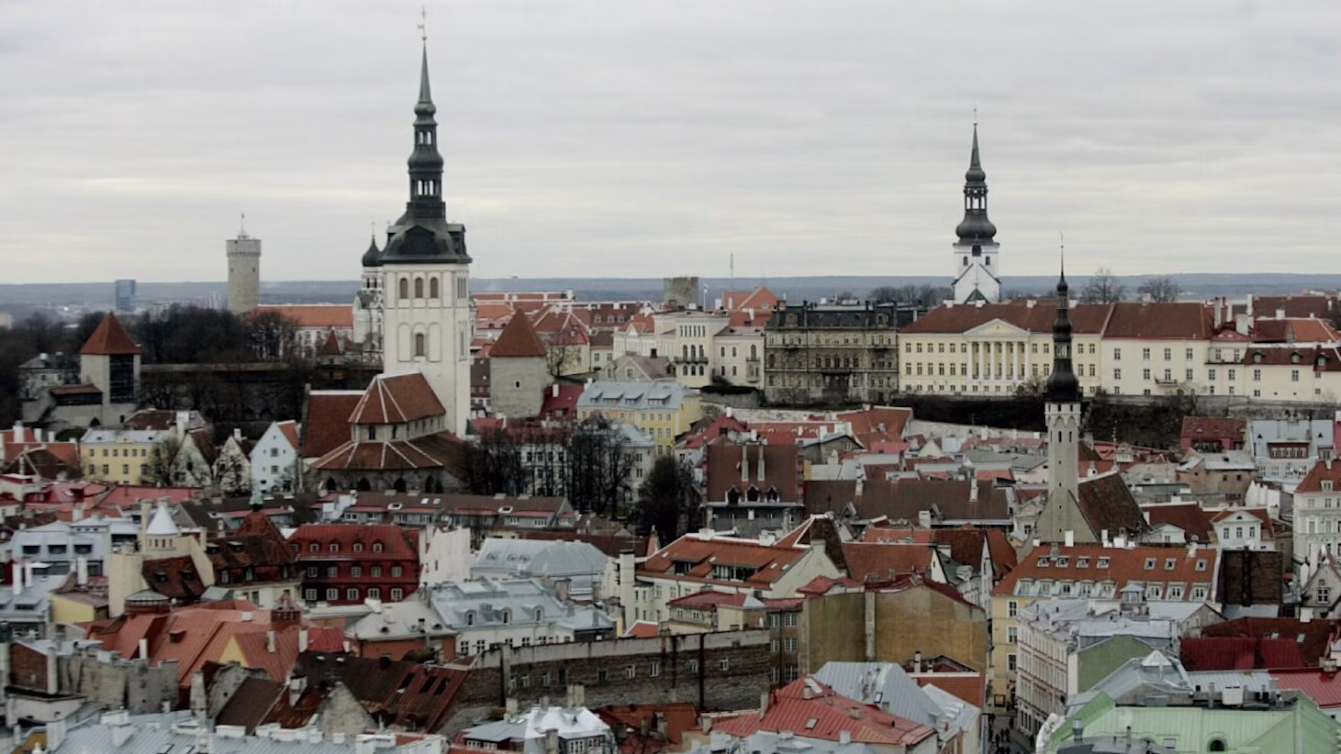 A Tallinn il parlamento ha eletto Ulle Madise alla presidenza.