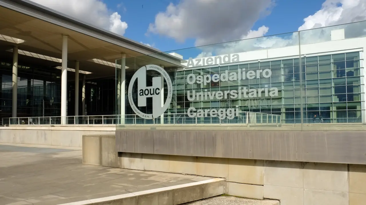 L'ingresso dell'ospedale Careggi di Firenze