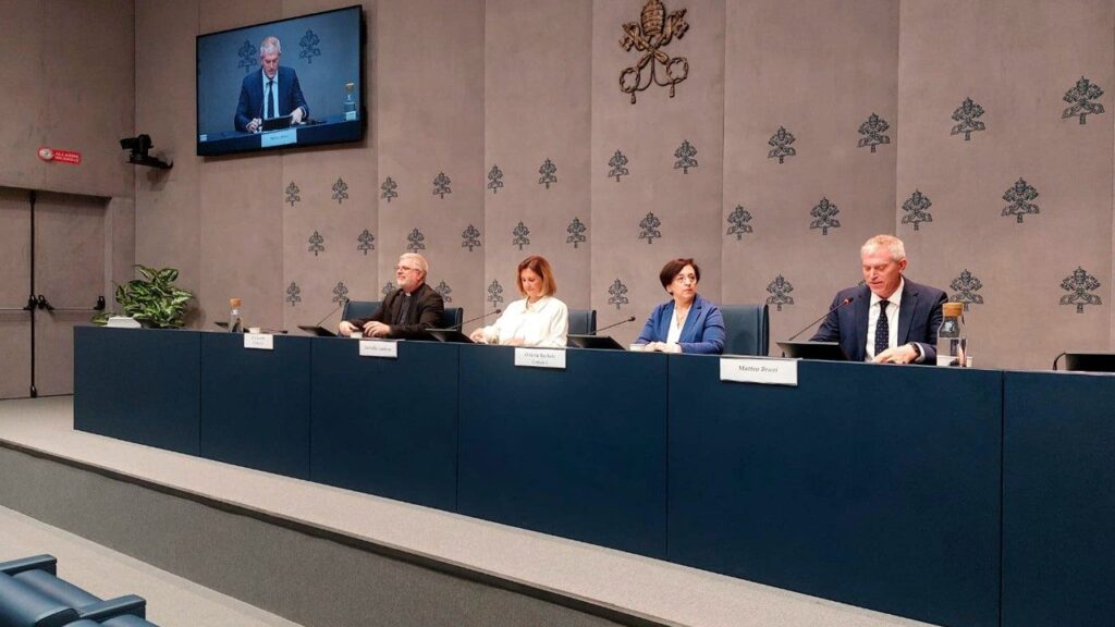 Amoris laetitia, per un nuovo annuncio del Vangelo con le famiglie e per le famiglie Amoris laetitia, per un nuovo annuncio del Vangelo con le famiglie e per le famiglie