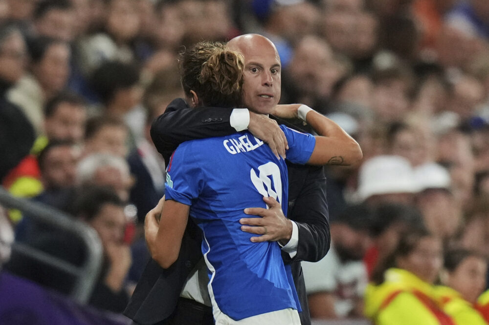 Calcio femminile, doppio play-off per l’Italia nelle qualificazioni ai Mondiali 2027: il cammino e chi affronteranno le azzurre Cristiana Girelli, Andrea Soncin