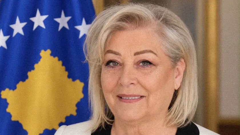 La nuova presidente del Kosovo Justina Shiroka Pula