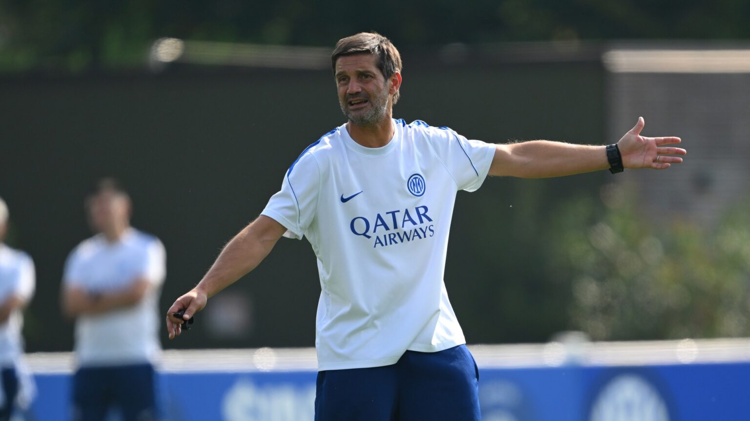 Chivu e quella chiamata inattesa dalla Romania: gli hanno proposto… Chivu e quella chiamata inattesa dalla Romania: gli hanno proposto...