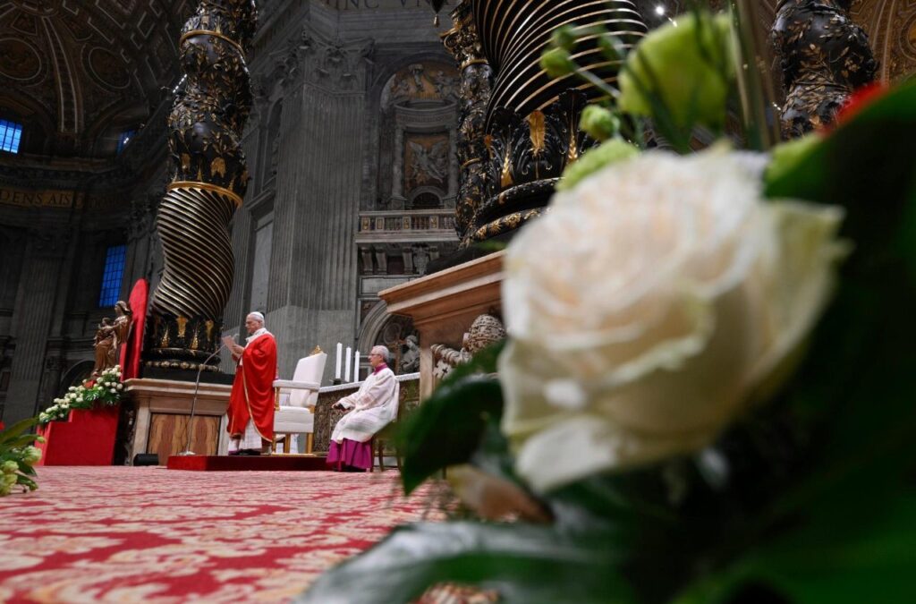 Il Papa: nelle Università pontificie siede il mondo, incontratevi e ascoltatevi