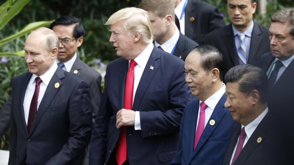 Usa-Russia, Trump annuncia intesa sul gasolio russo