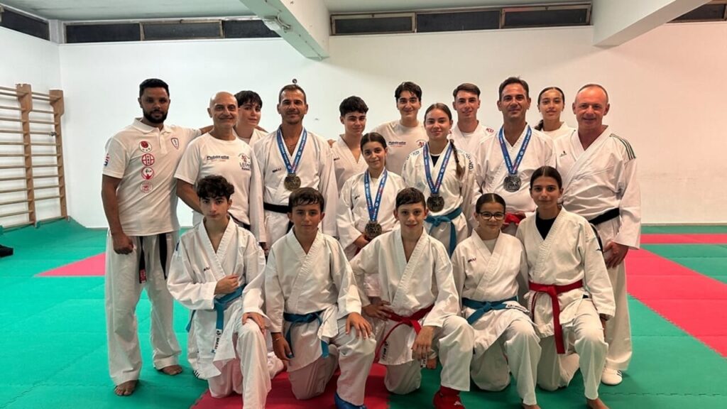 Leone Karate terza all’Open League