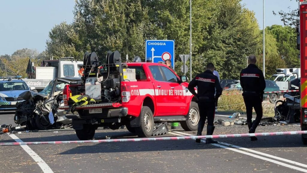 Ancora sangue sulla Monselice Mare: tragico incidente, un morto e un ferito grave Ancora sangue sulla Monselice Mare: tragico incidente, un morto e un ferito grave