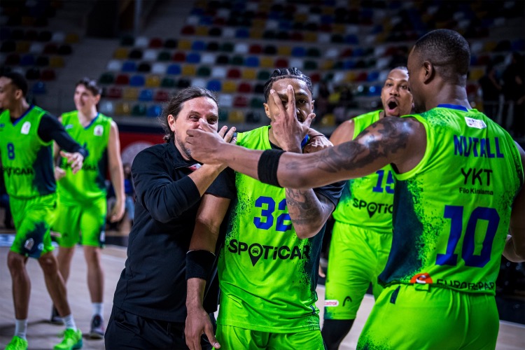 BM SULLE STRADE D’EUROPA / TURCHIA: KO PER FENERBAHCE ED EFES, BAHCESEHIR IMBATTUTO – DI ALVISE BALDAN