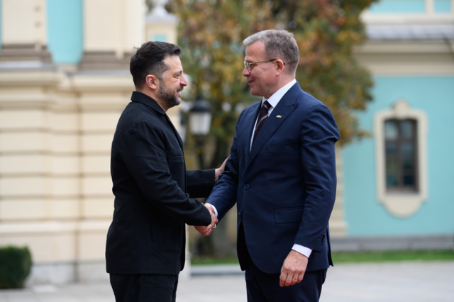 La Finlandia offre un nuovo pacchetto di aiuti all'Ucraina: cosa dice Zelensky? - Immagine 1.