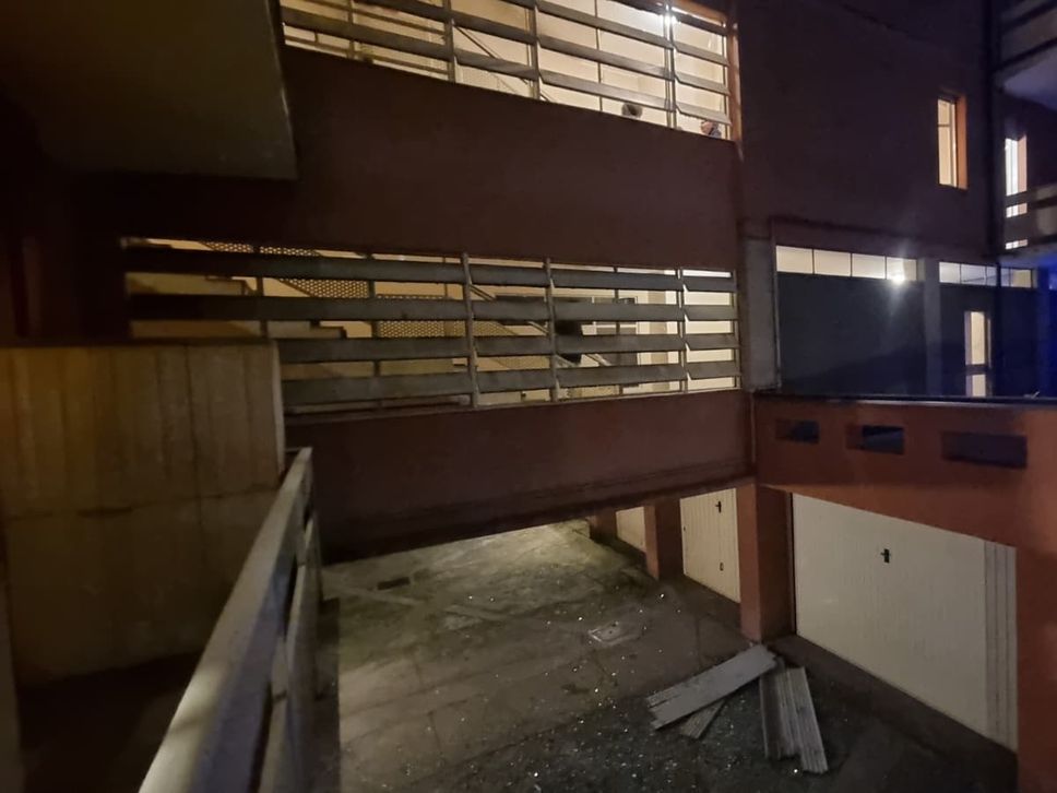 None Esplosione a Bergamo, un boato scuote Borgo Santa Caterina: due feriti gravissimi, 40 sfollati - Foto e video